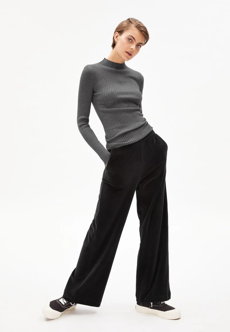 ALAANIA STRICKPULLOVER | mid grey melange