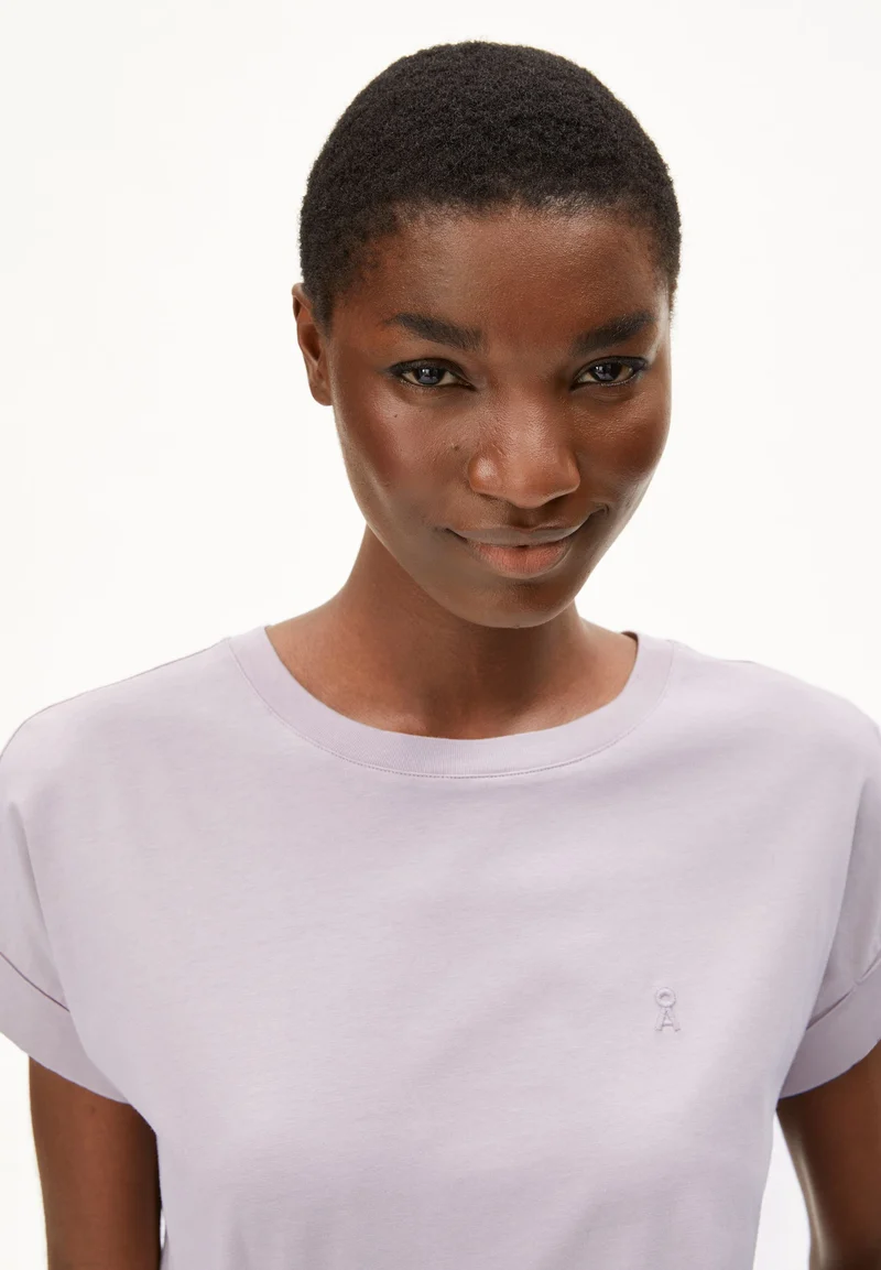 IDAARA T-SHIRT | ice grape