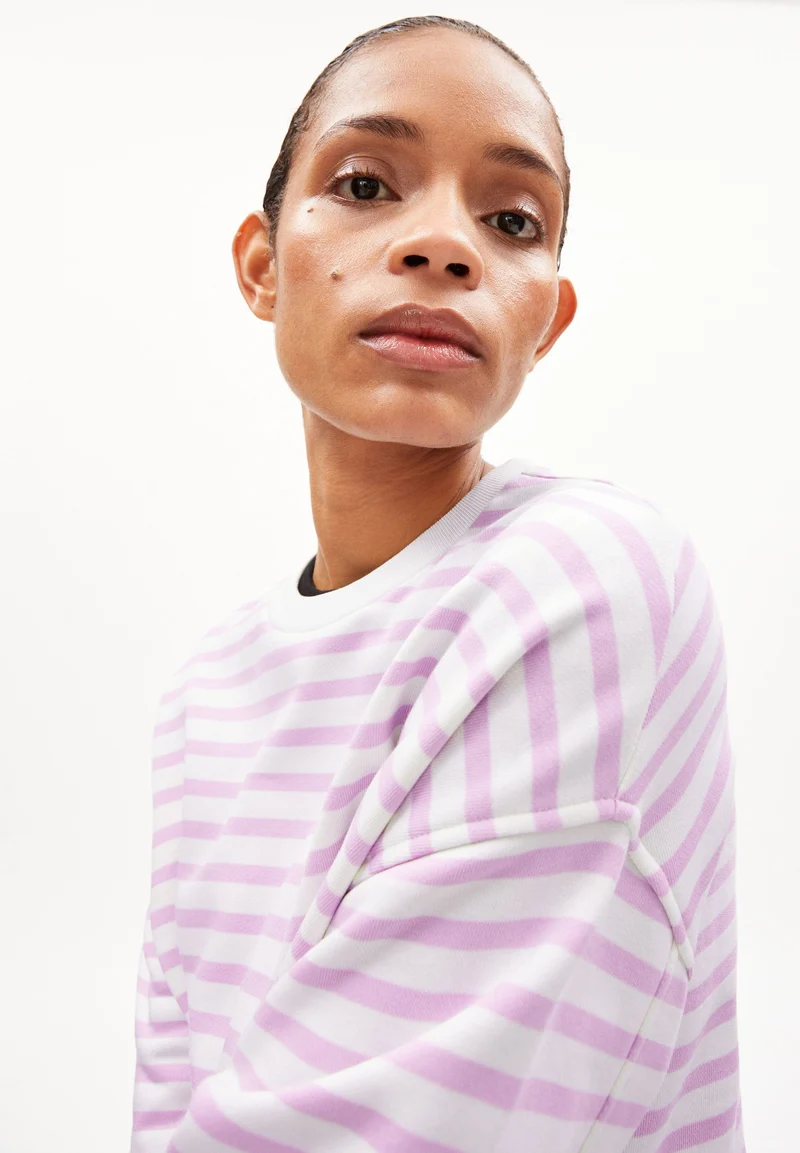 FRANKAA MAARLEN GESTREIFTES SWEATSHIRT | lavender light-undyed