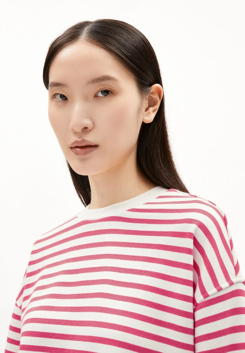 FRANKAA MAARLEN GESTREIFTES SWEATSHIRT | undyed-crushed berry