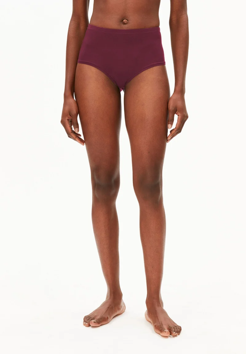 BIRTAA HIGH WAIST SLIP | cranberry juice