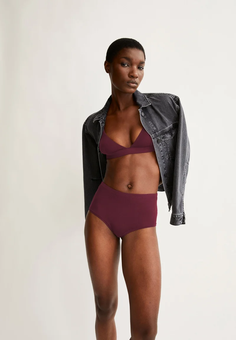 BIRTAA HIGH WAIST SLIP | cranberry juice