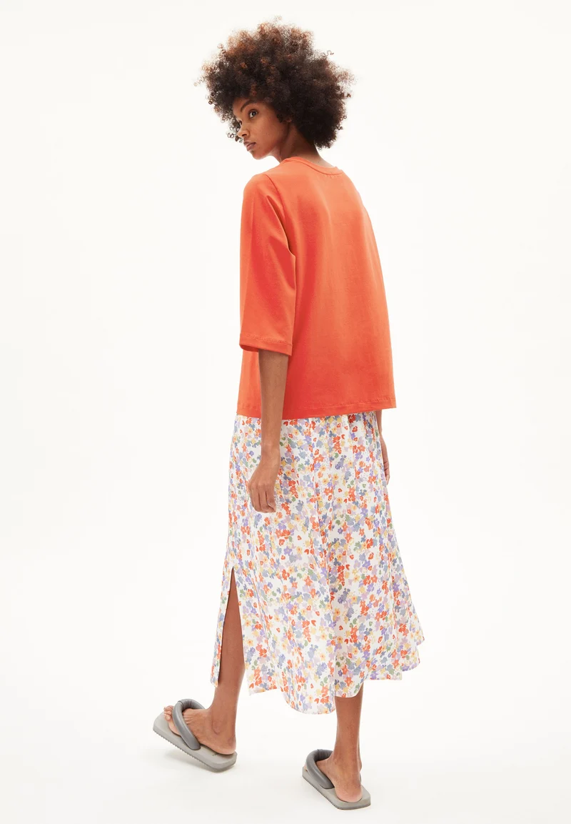 MARIAA | hibiscus