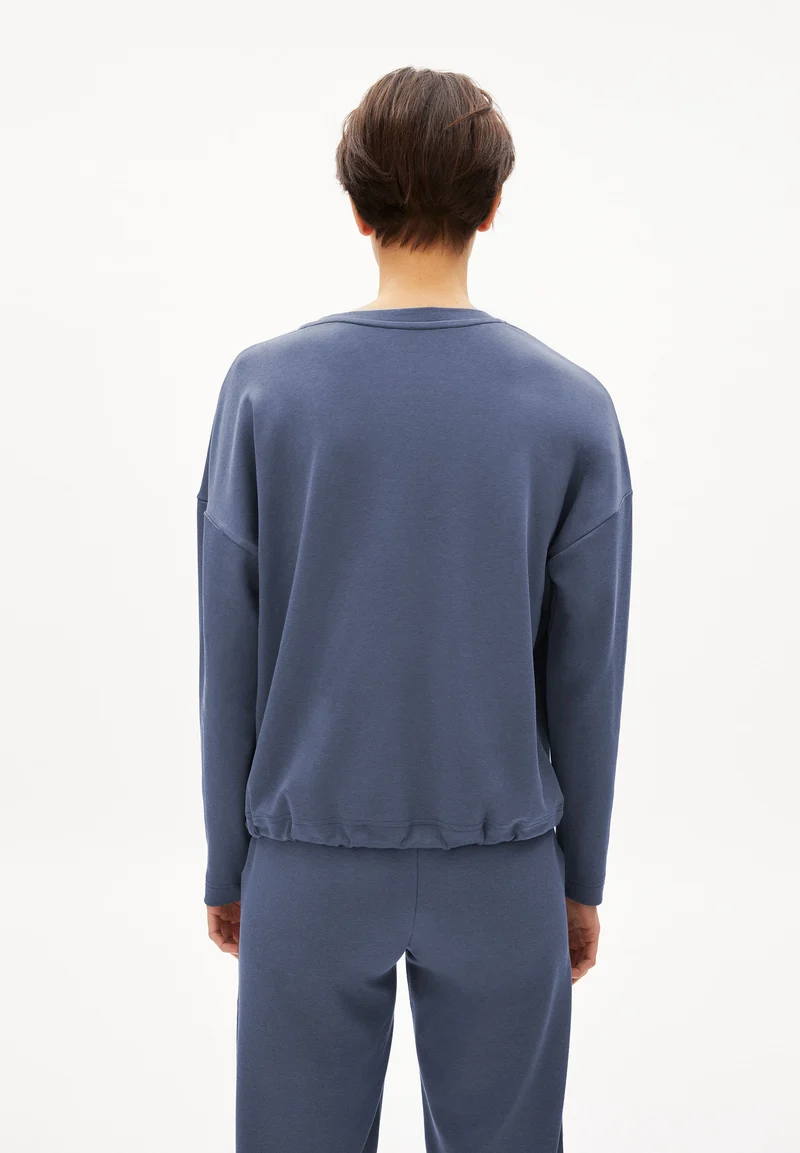 MAAILAA | shadow blue
