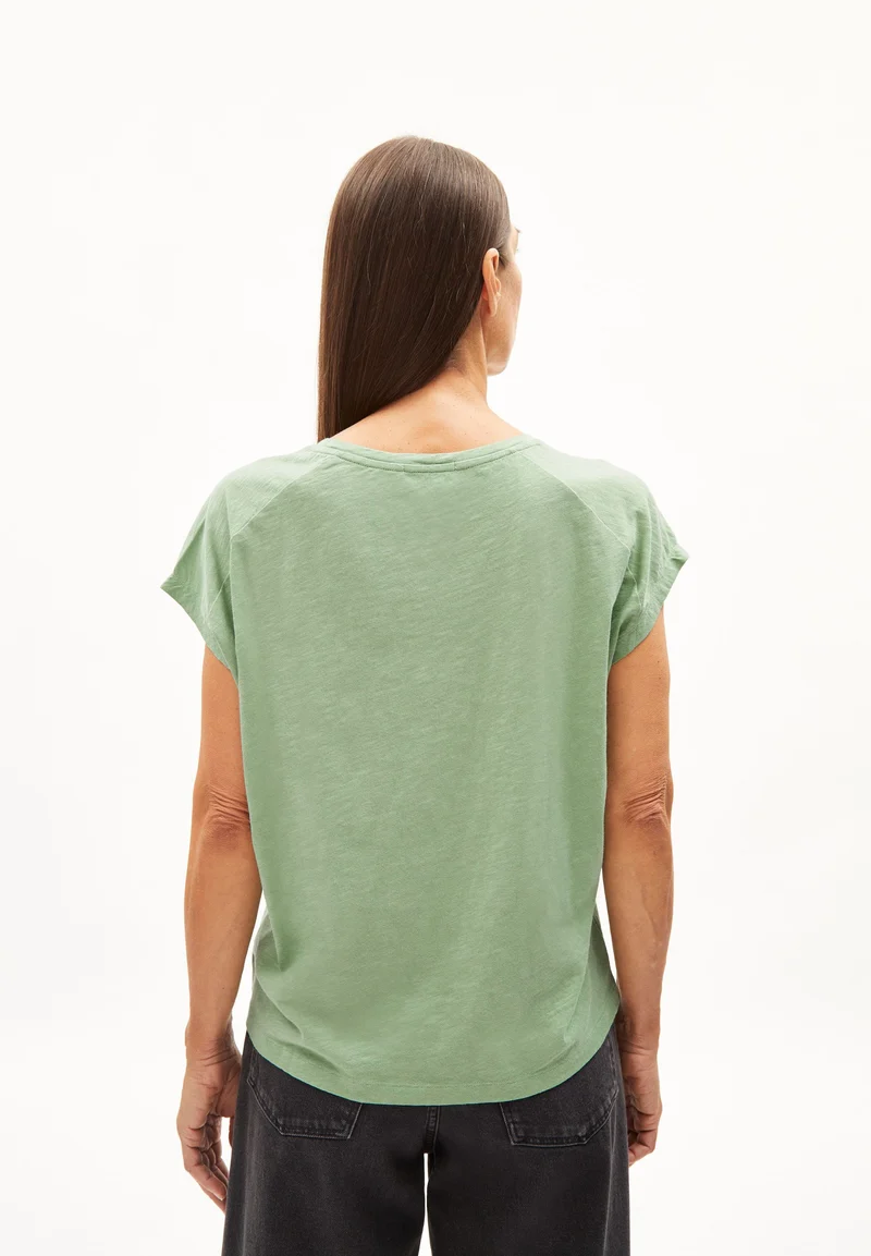 ONELIAA | smith green