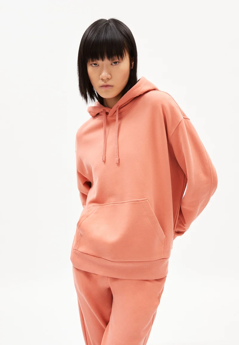 ANJANAA | pink maple