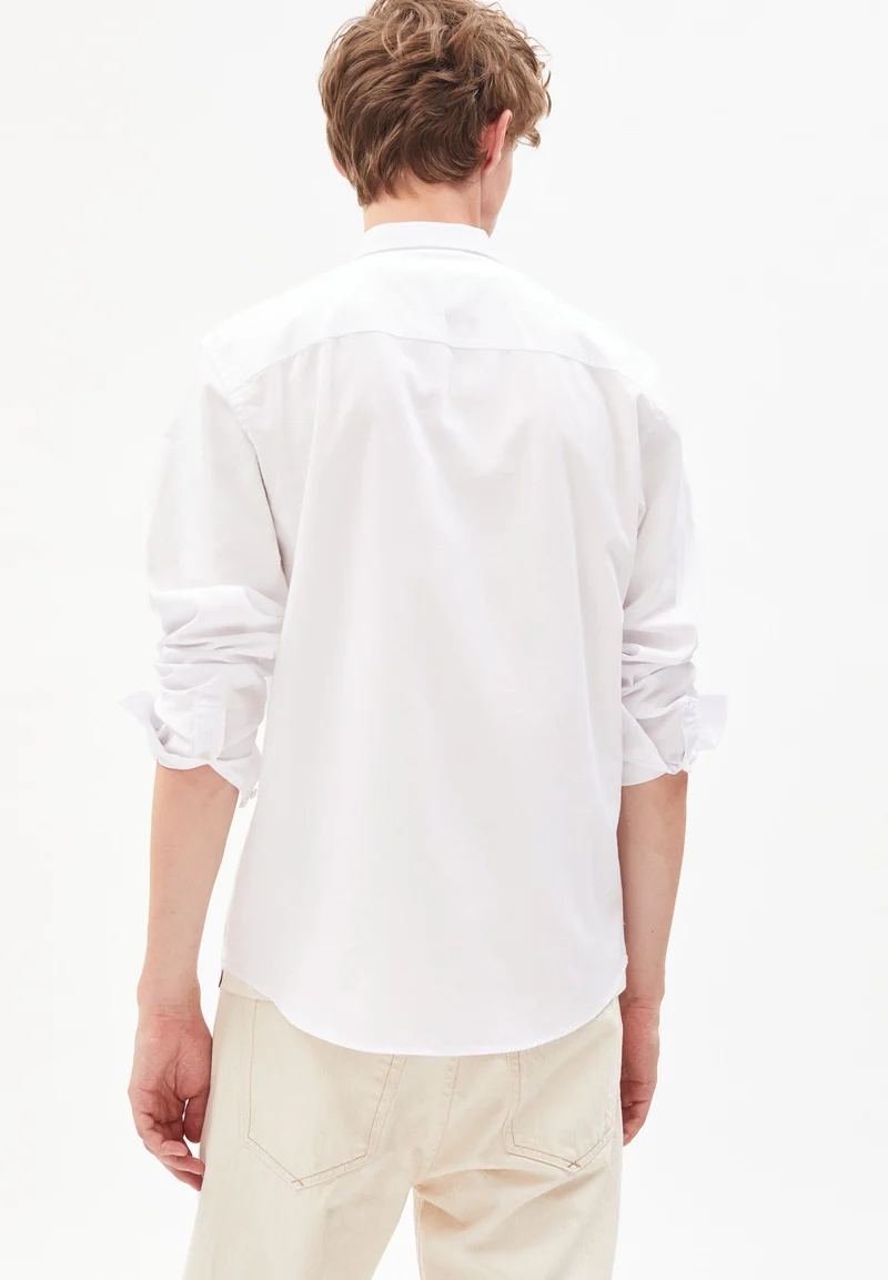QUAADI | white