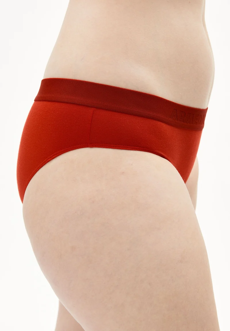 TRINAA SLIP | coral blush