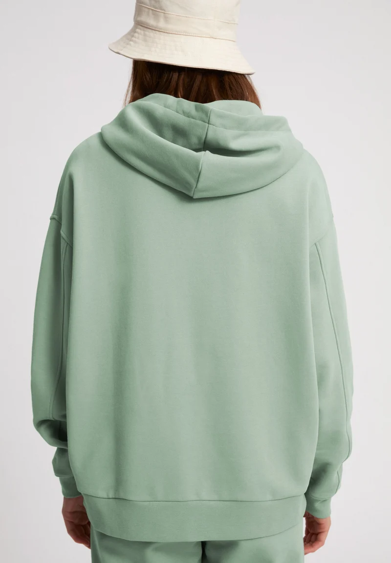 ANJANAA | sage green