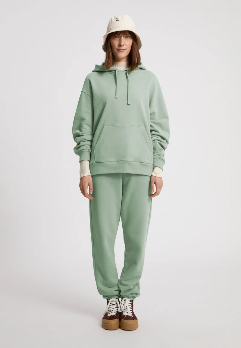 ANJANAA | sage green