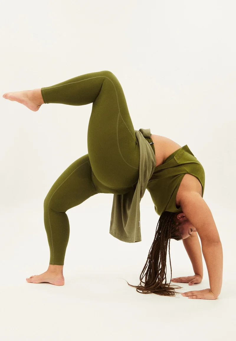 AASANA LI | avocado