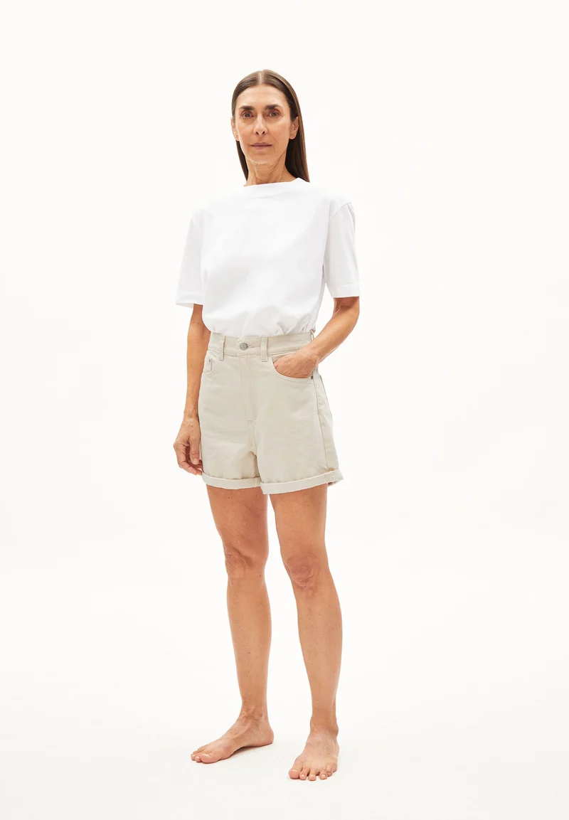 SVIAA | undyed