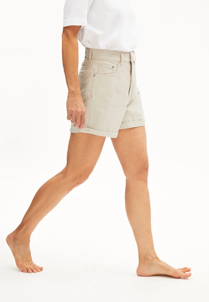 SVIAA | undyed
