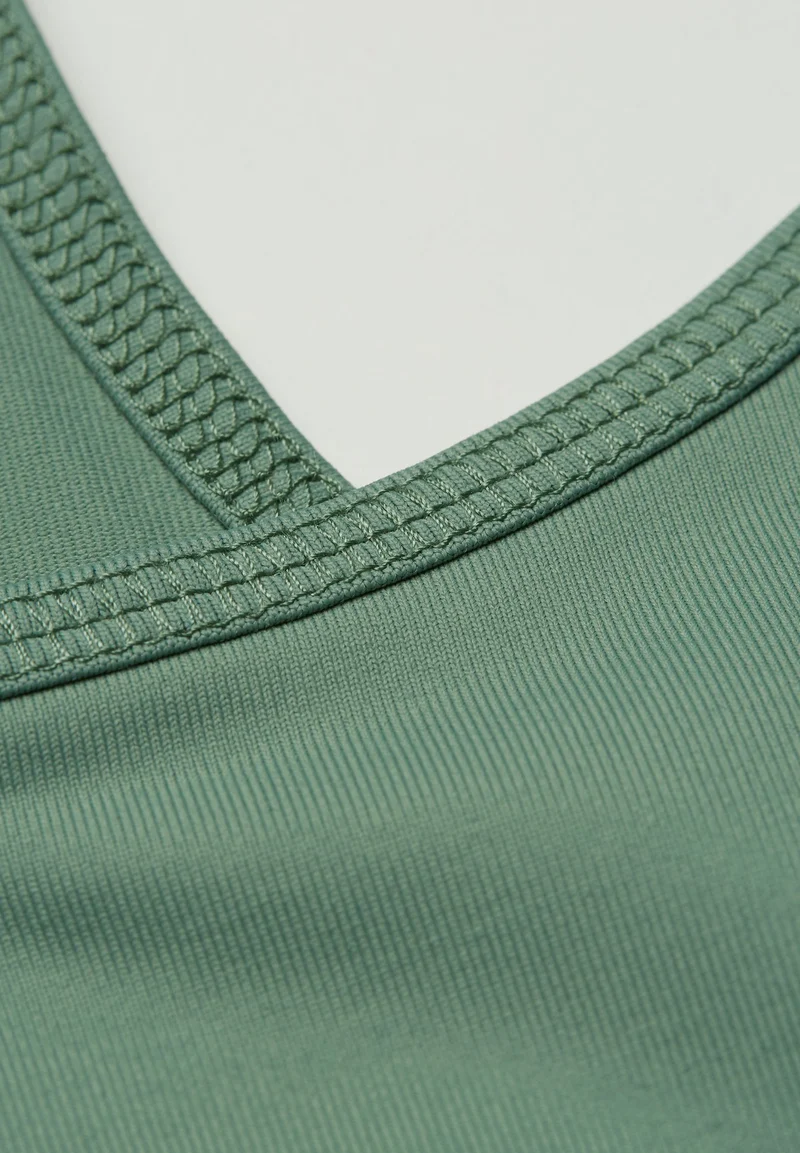 SAATYA | rosemary green