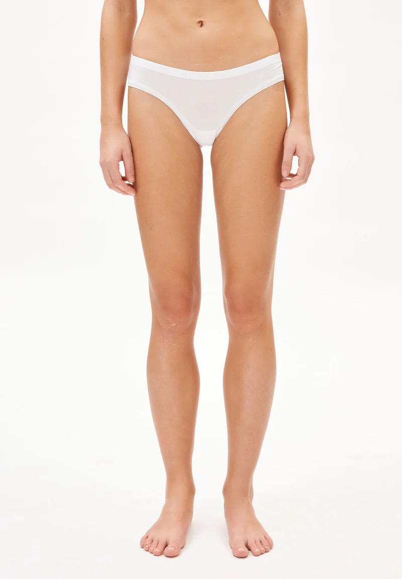 EIRAA SLIP | white