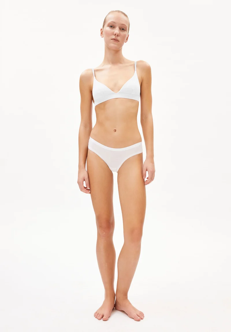 EIRAA SLIP | white