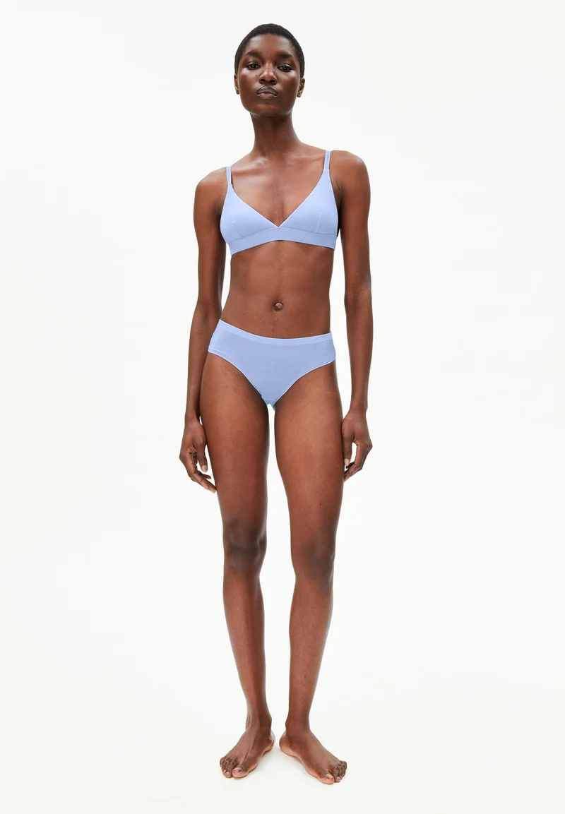 EIRAA SLIP | morning blue