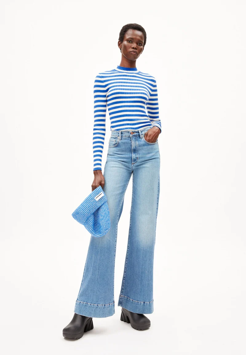 ALAANIA STRIPED | warm blue-oatmilk