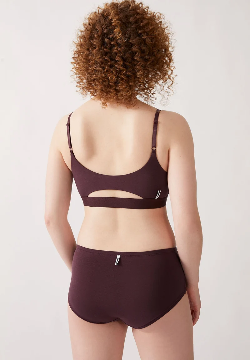 BIRTAA HIGH WAIST SLIP | fudge