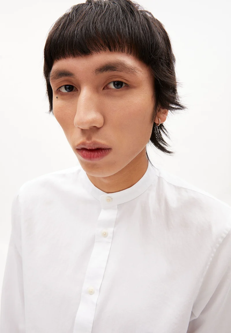 TOMAASO | white