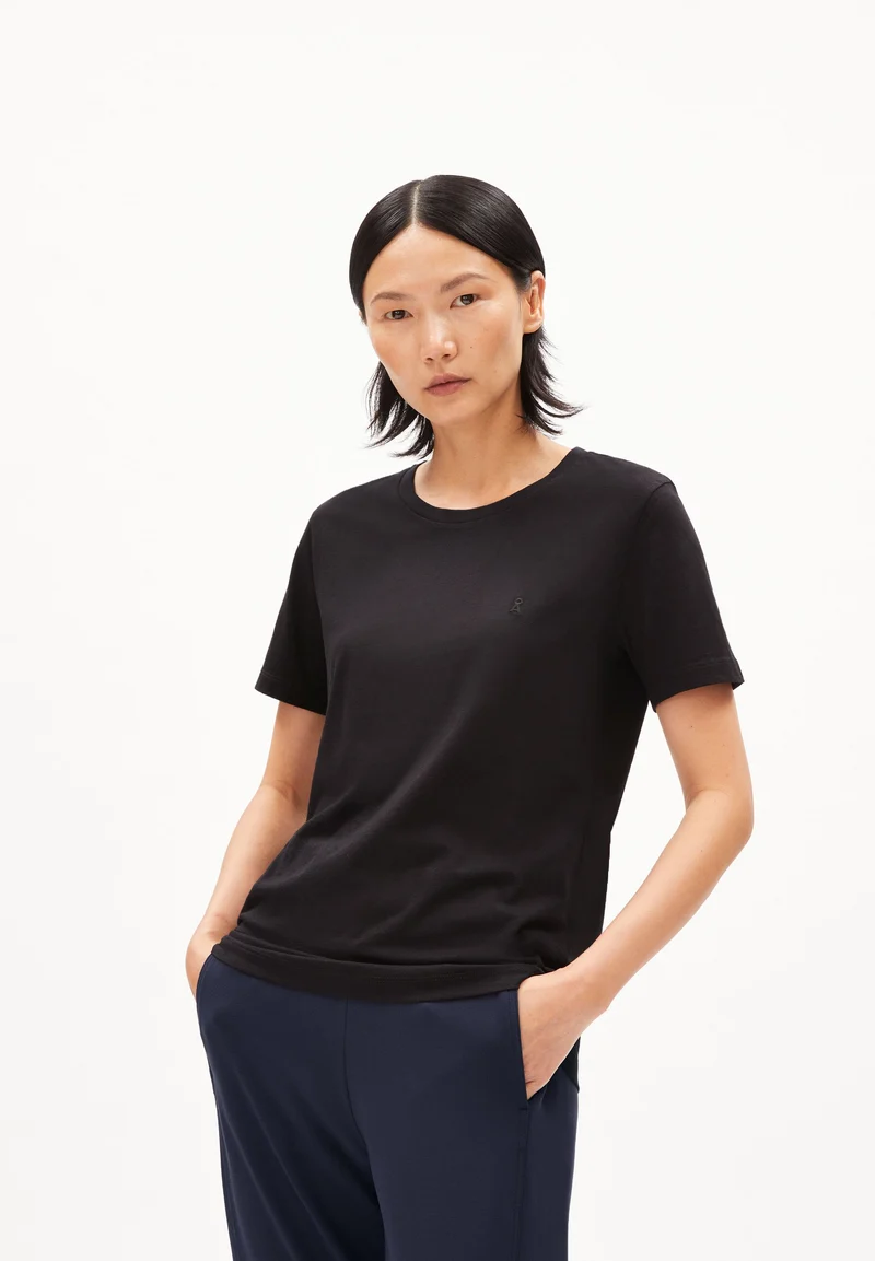 MARAA LANAA | black