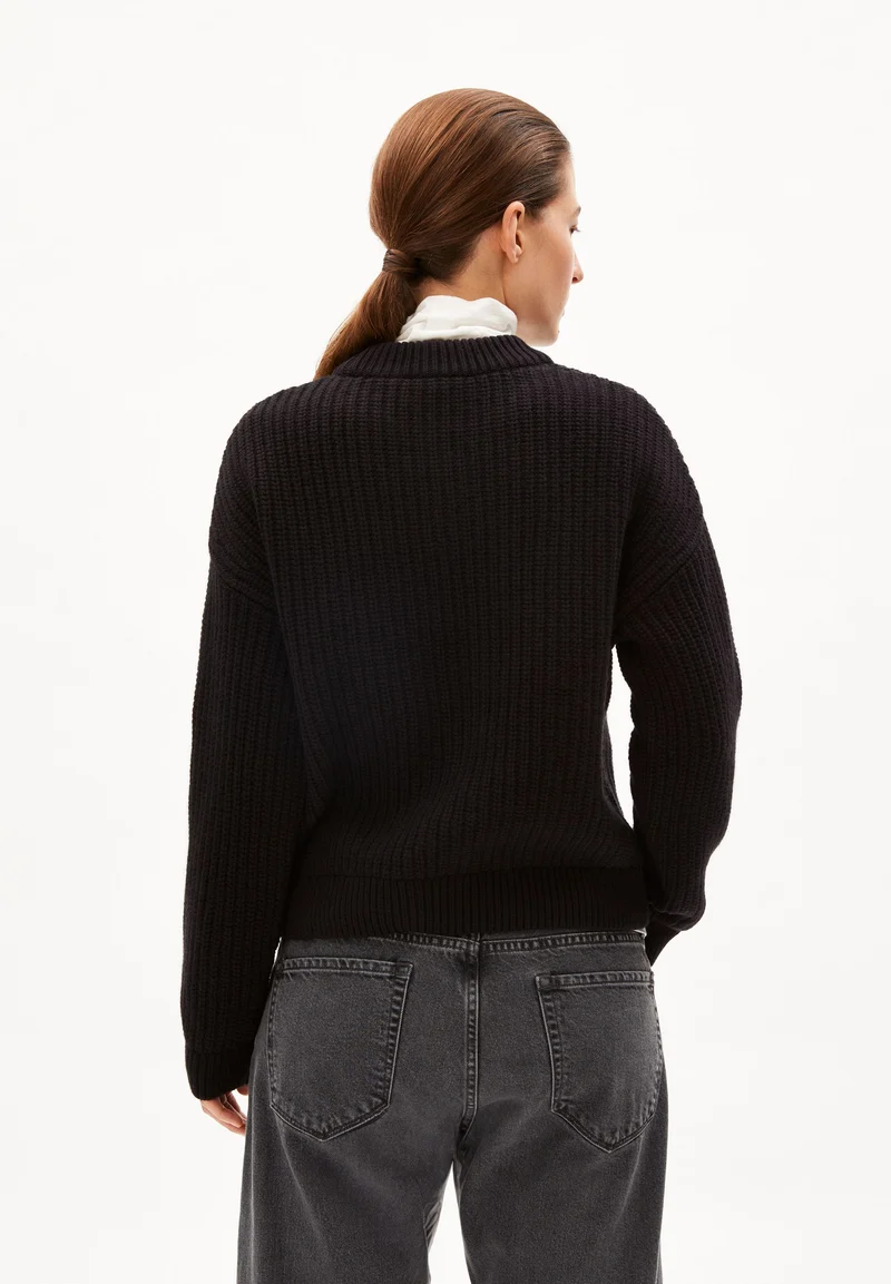 MIYAAR SOLID | black