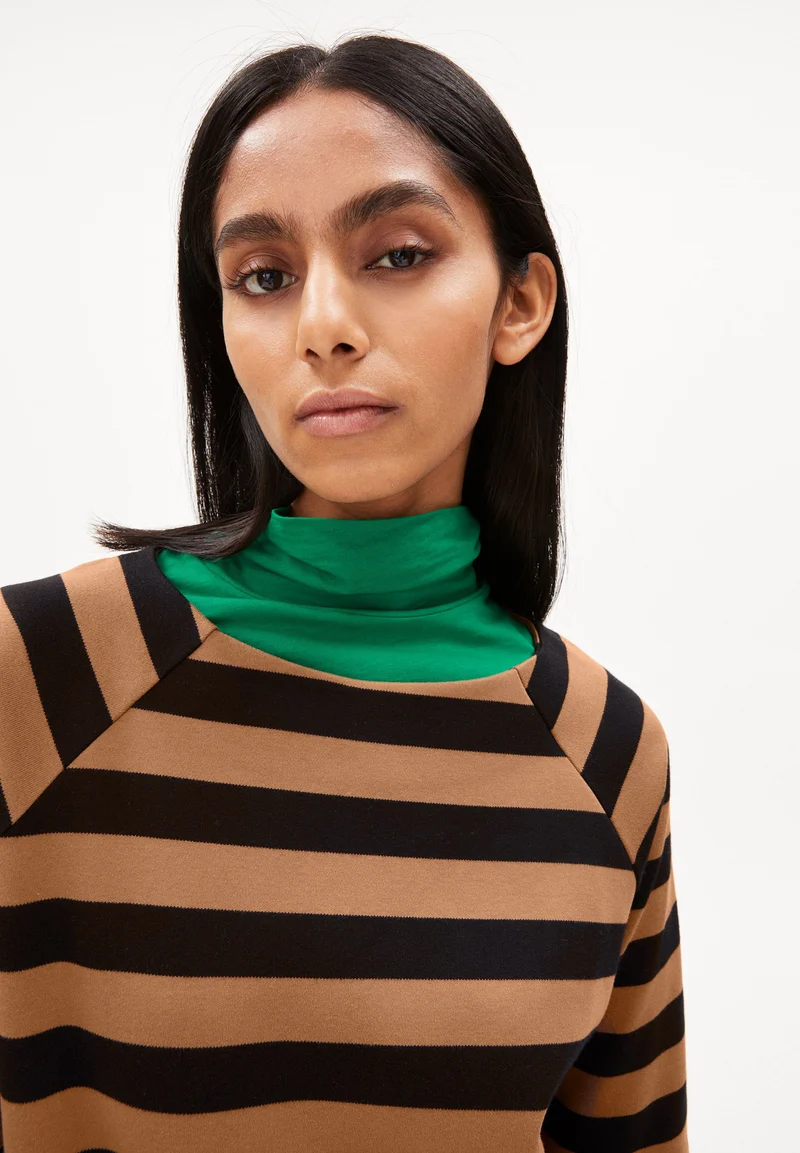 DANIKAA STRIPE | cedar wood-black