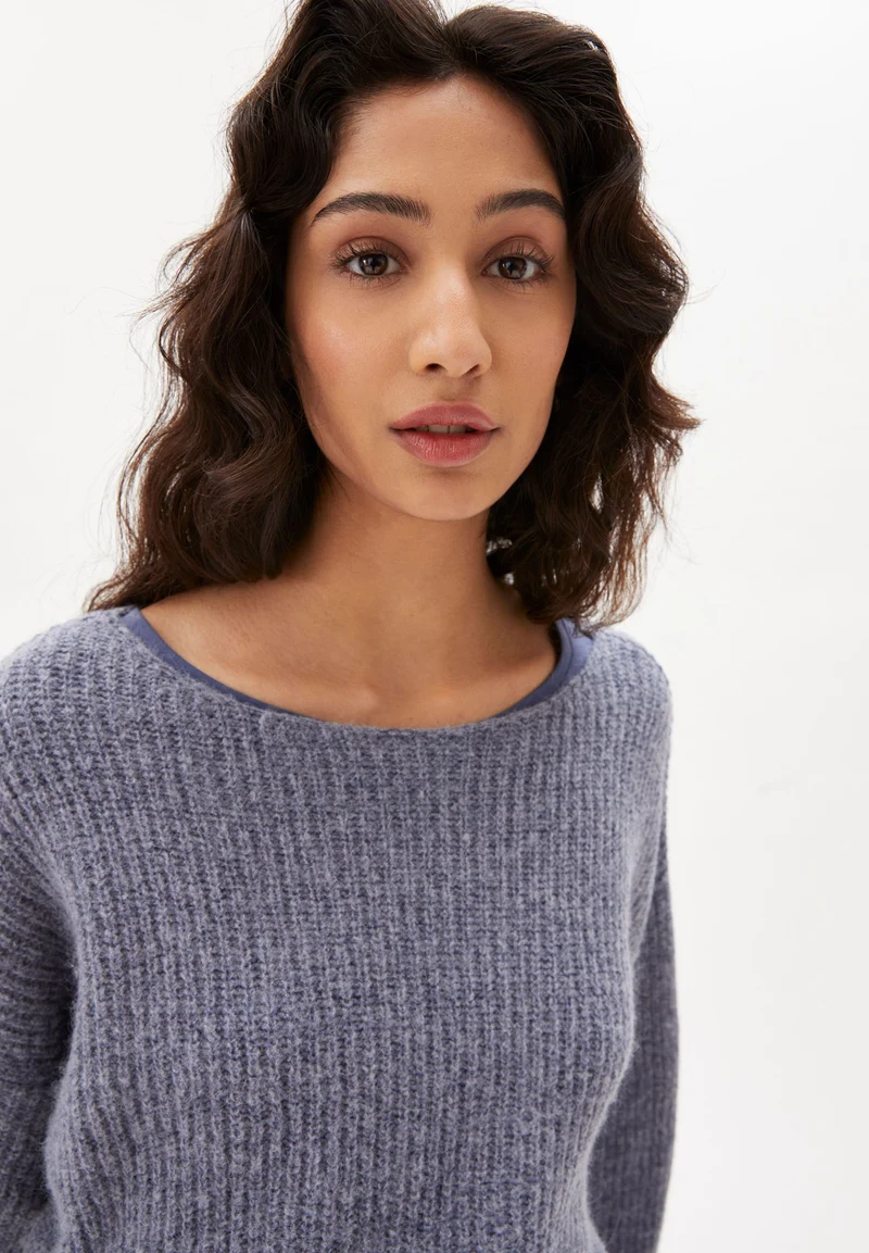 SIAANA | light shadow blue