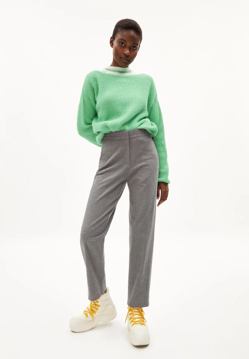 SIAANA | apple neon