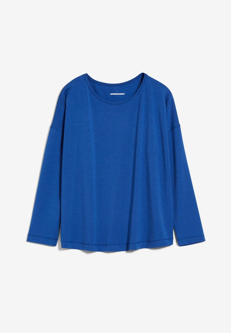 DAYITAA | dynamo blue