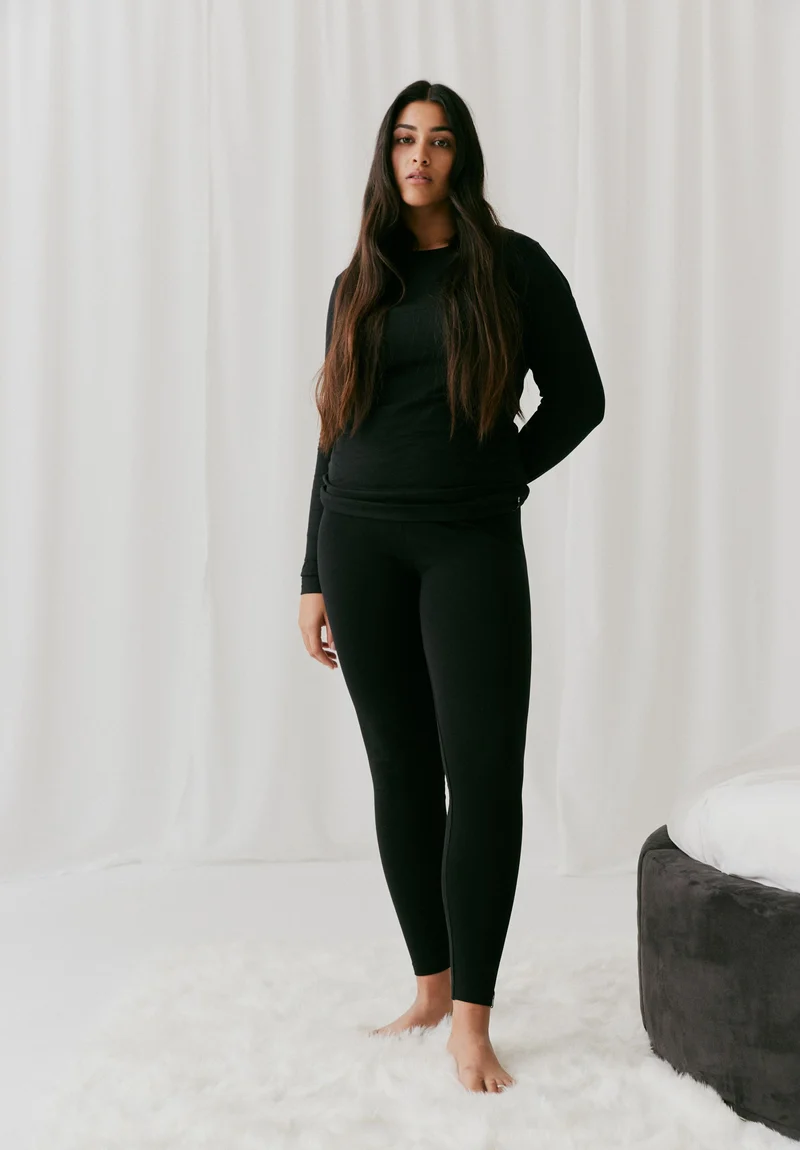 FARIBAA LOGO | black