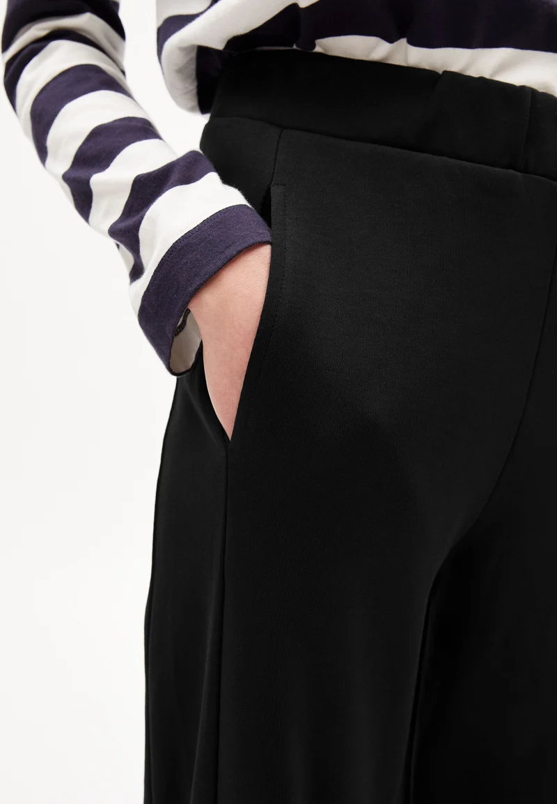 MAARLE | black