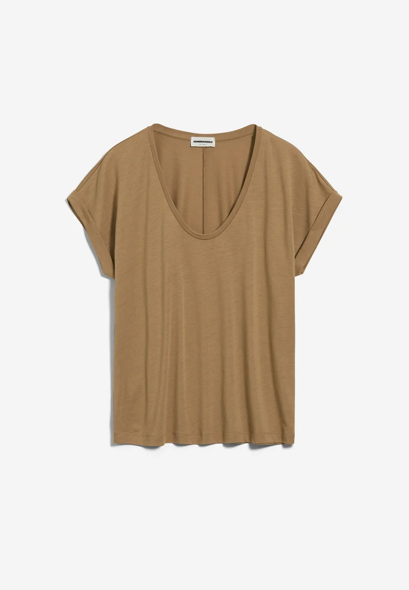 SINJAA | smoky almond