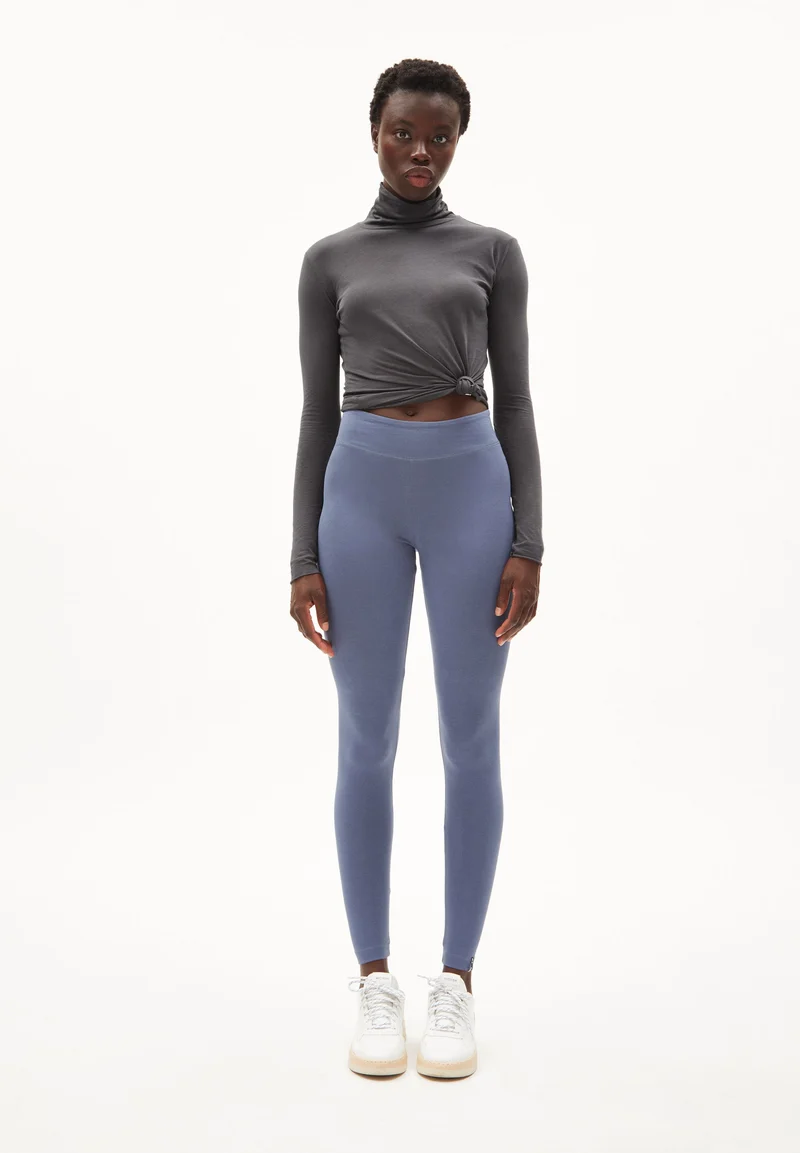 FARIBAA LOGO | shadow blue