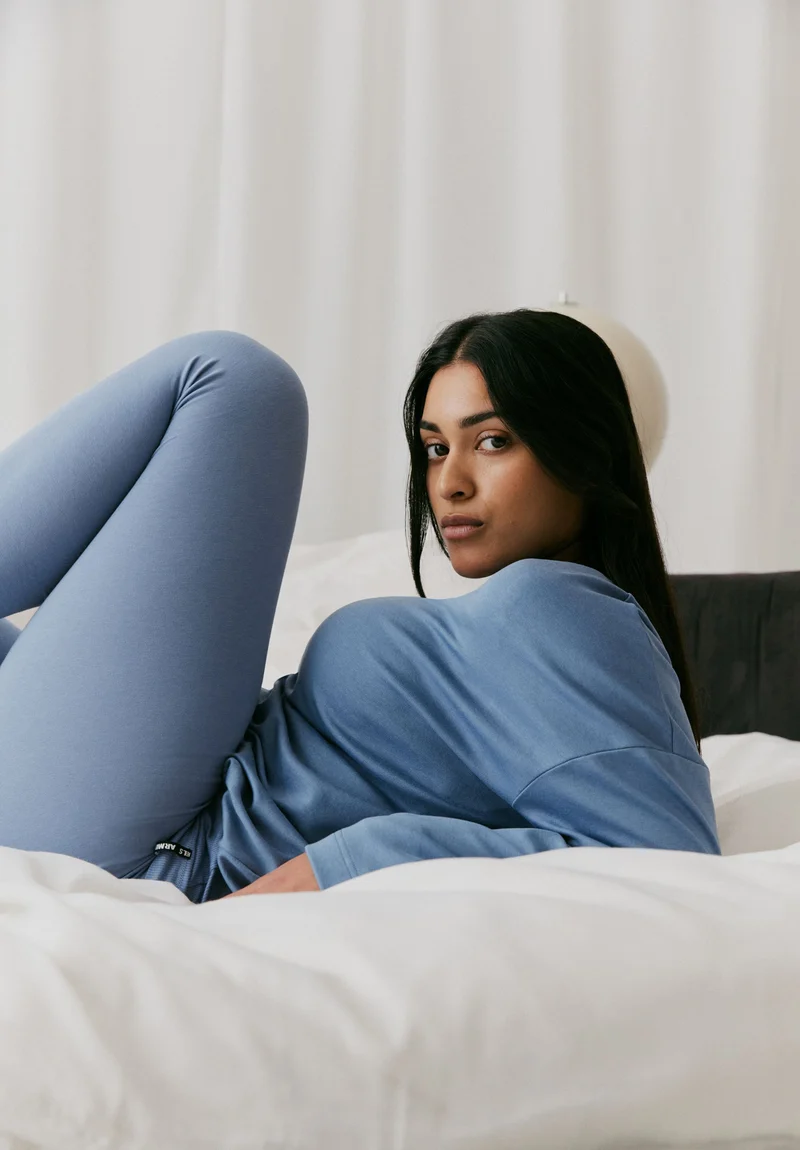 FARIBAA LOGO | grey indigo