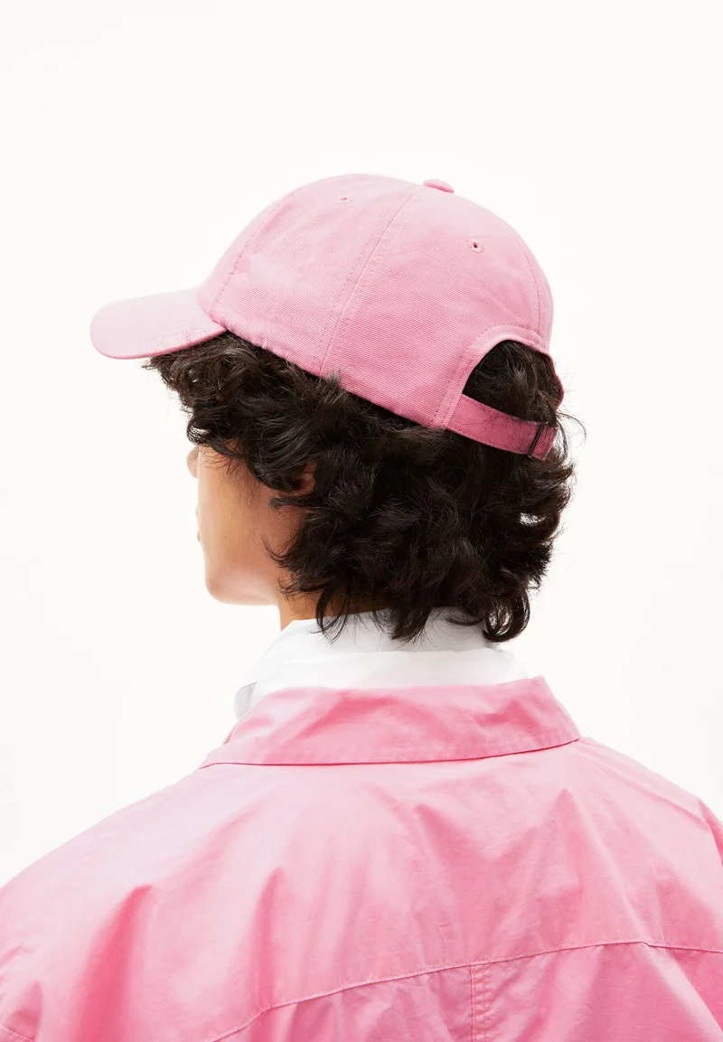 YENAAS BOLD KAPPE | raspberry pink