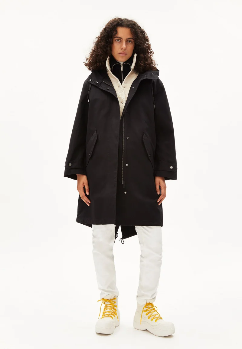 PENEDAA CORE | black