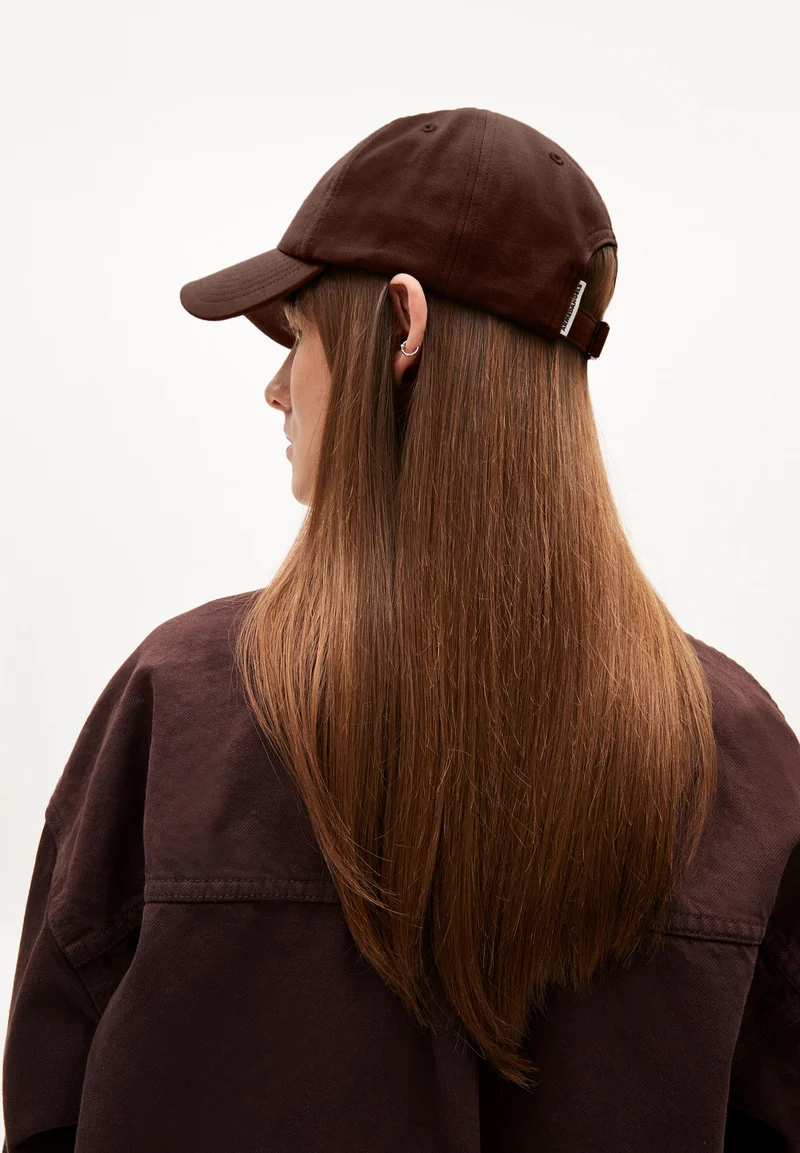 YENAAS BOLD KAPPE | deep brown