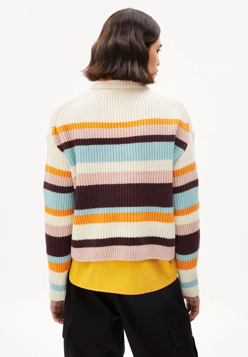 NAARUKO MULTICOLOR | oatmilk