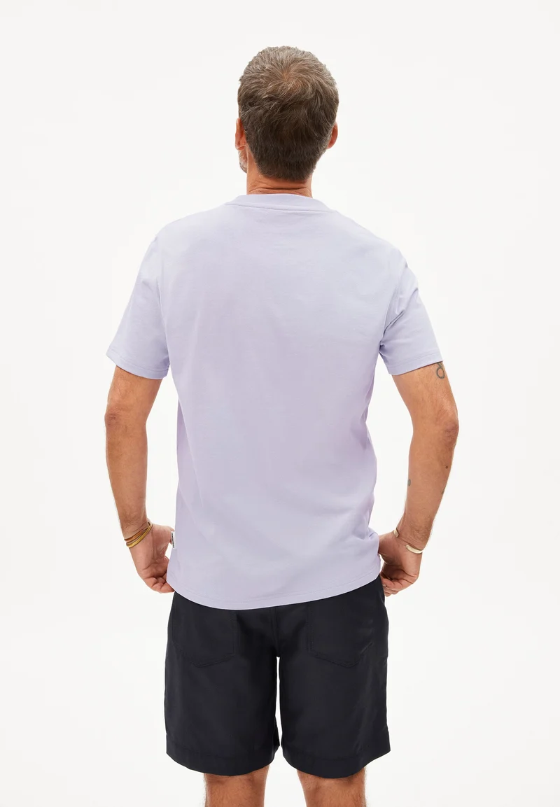 MAARKOS T-SHIRT | soft lilac