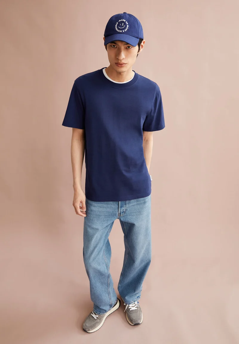 MAARKOS T-SHIRT | blue noon