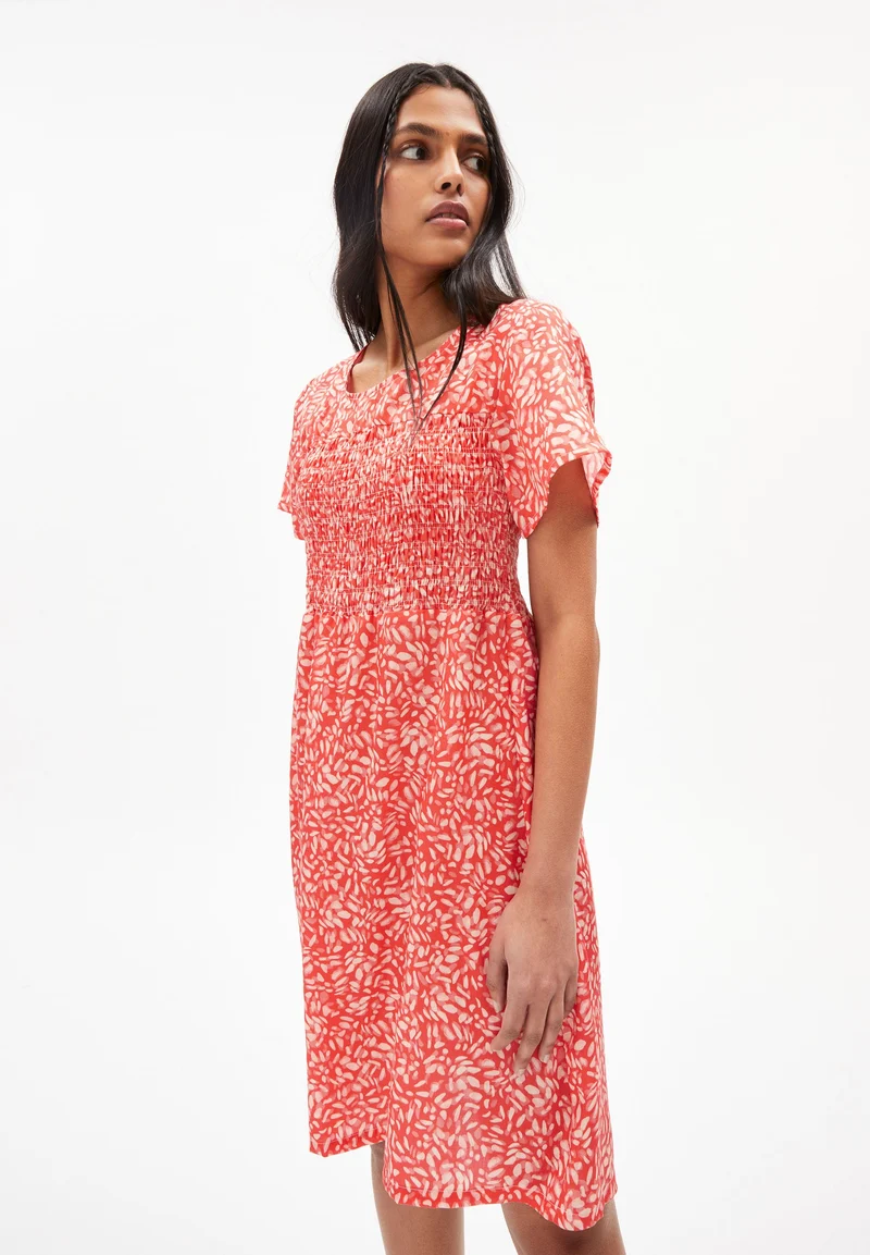 HERAA WATER DOTS | hibiscus