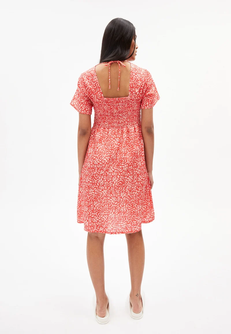 HERAA WATER DOTS | hibiscus