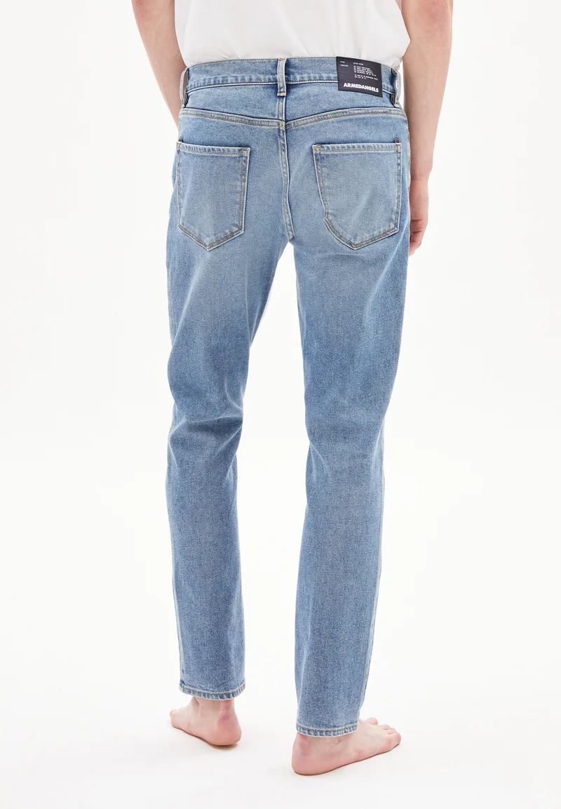 IAAN | light authentic