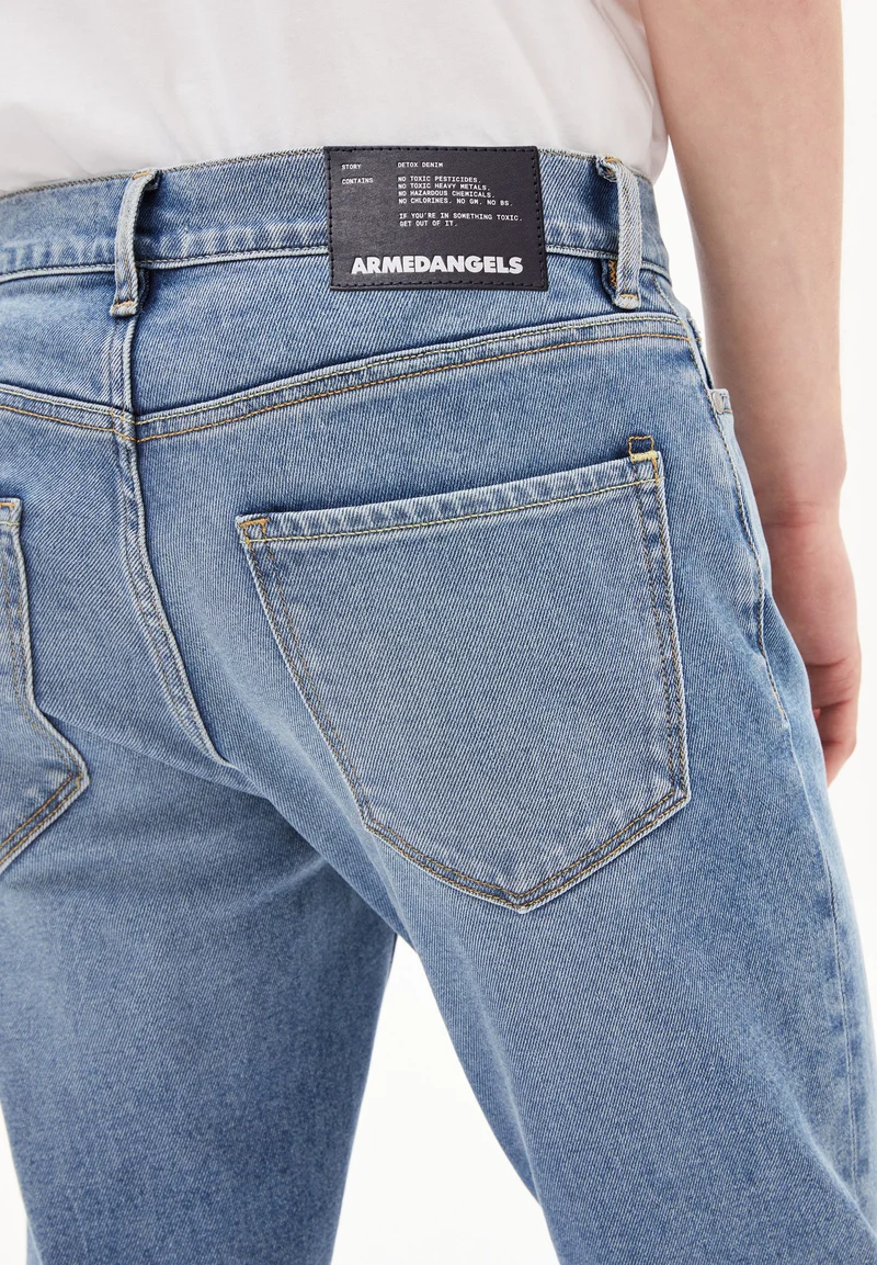 IAAN | light authentic