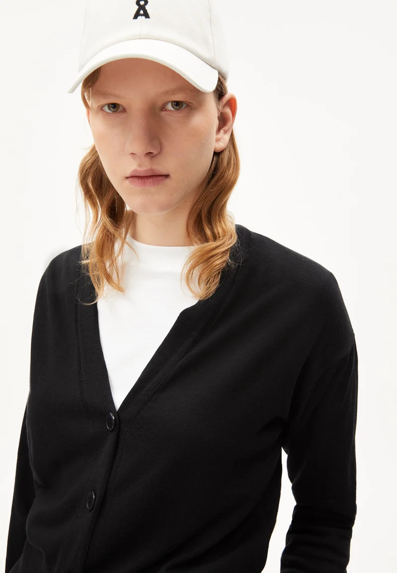 ODINAAS | black