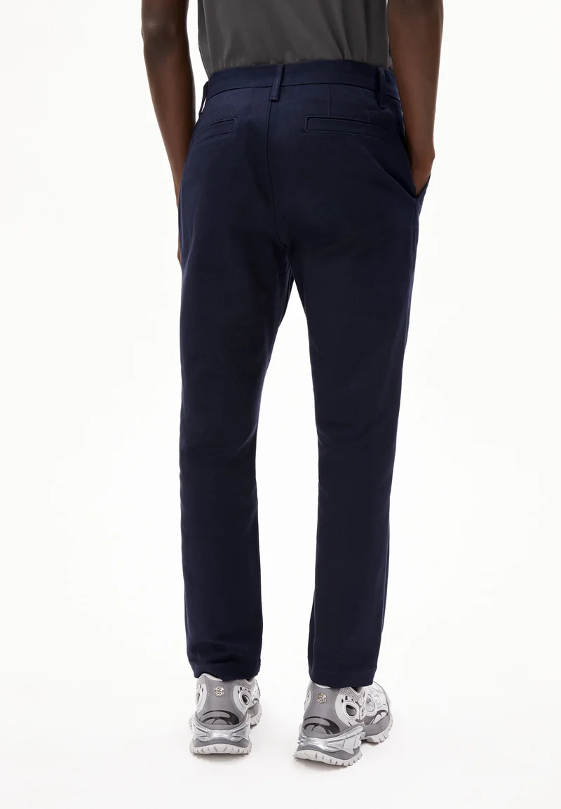 ALVAARO PREMIUM | night sky
