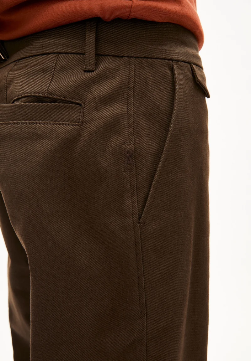 ALVAARO PREMIUM | earth