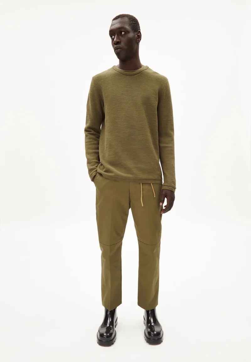TOLAA | olive-dark oliva