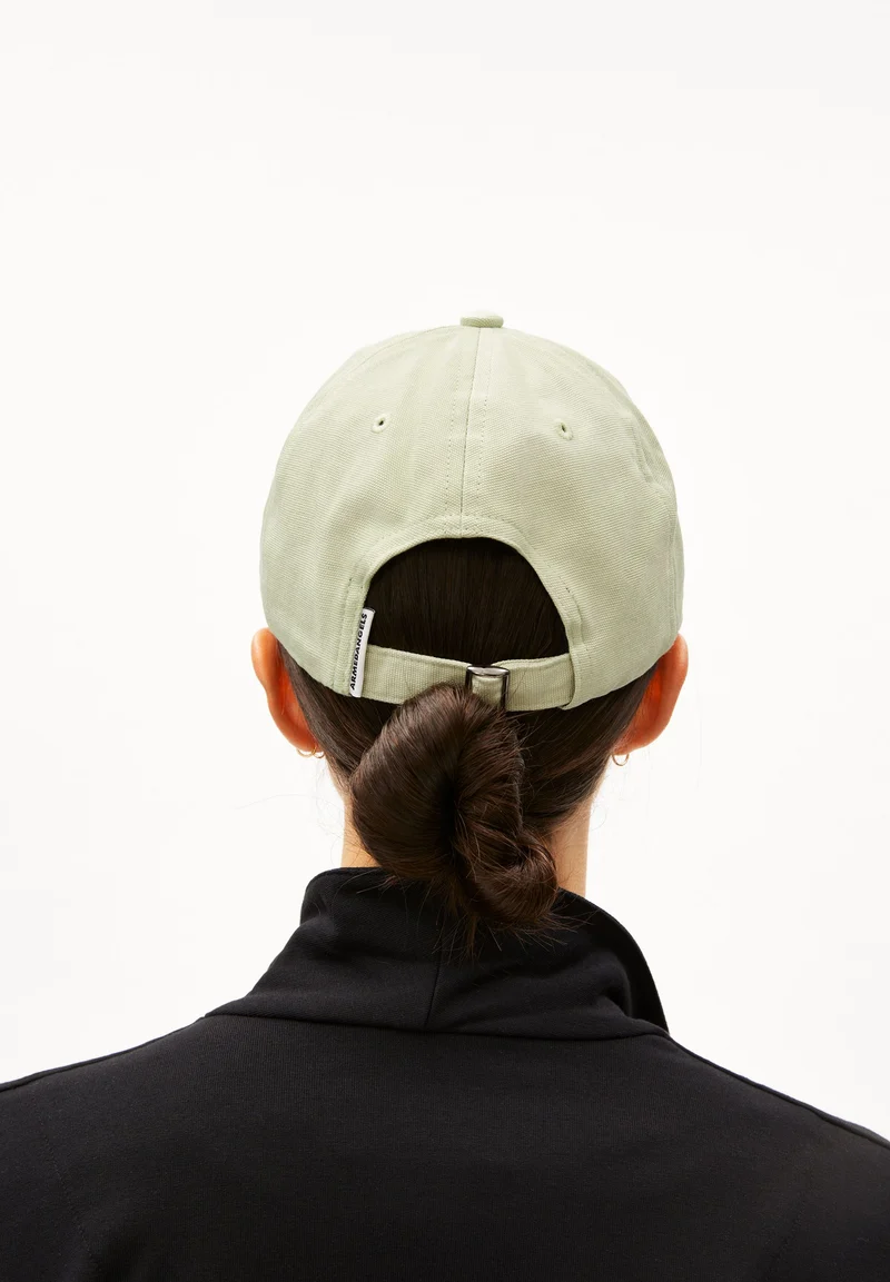 YENAAS BOLD KAPPE | pastel green